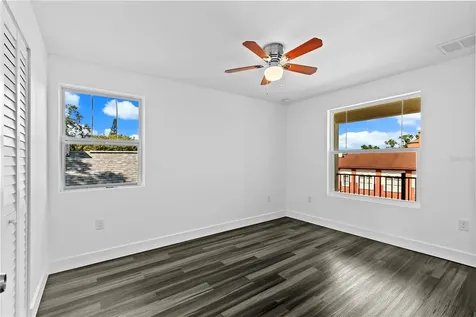 2141 Upton Court S St Petersburg FL 33712