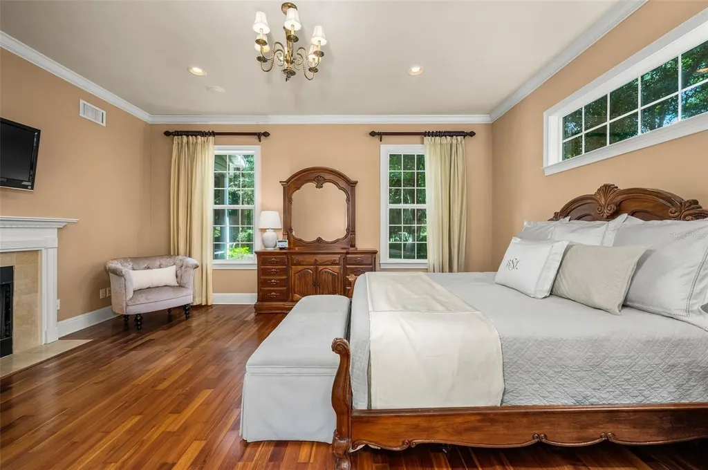 10005 SW 48th Place Gainesville FL 32608