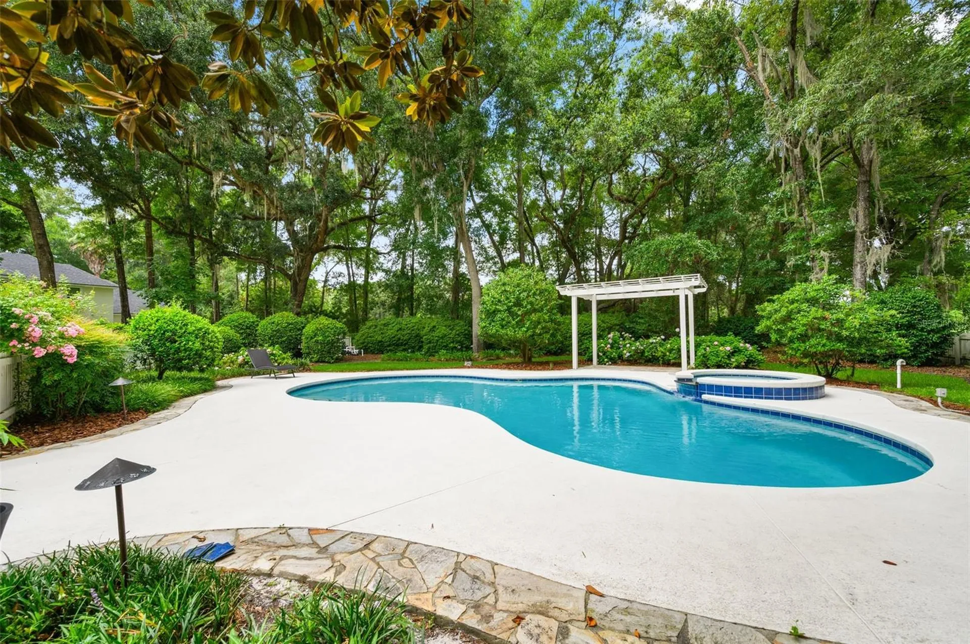 10005 SW 48th Place Gainesville FL 32608