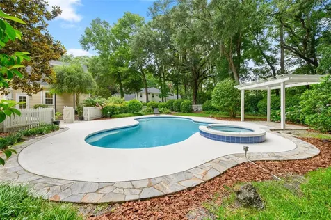 10005 SW 48th Place Gainesville FL 32608