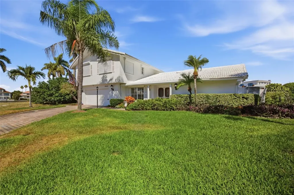 4912 58th Avenue S St Petersburg FL 33715