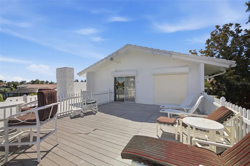 4912 58th Avenue S St Petersburg FL 33715