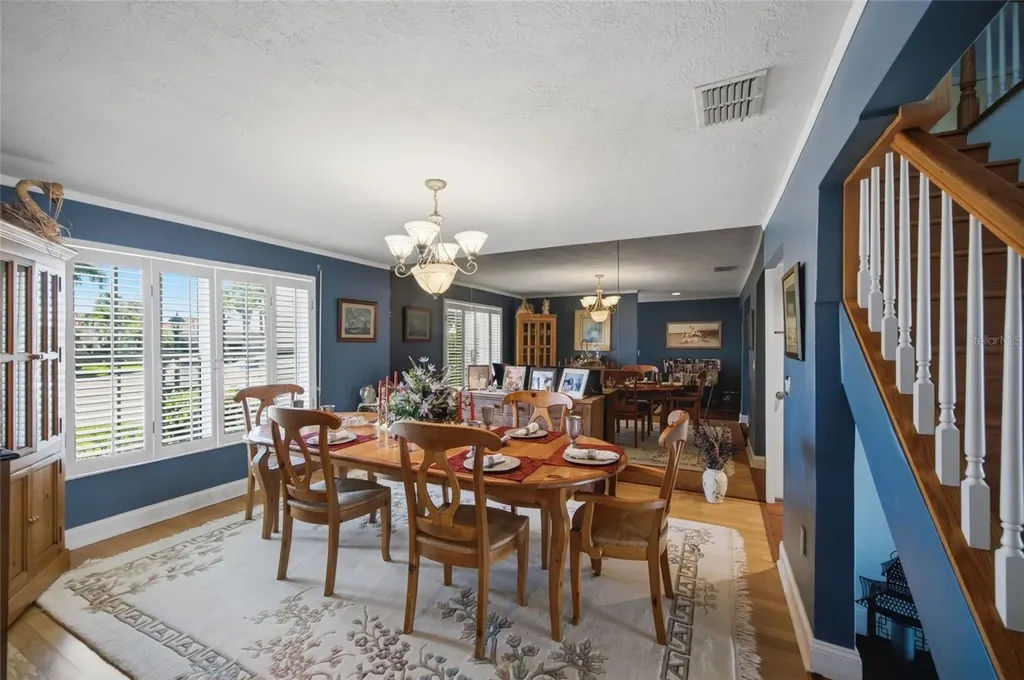 4912 58th Avenue S St Petersburg FL 33715