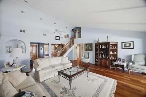4912 58th Avenue S St Petersburg FL 33715