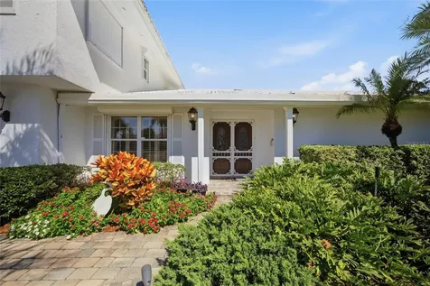 4912 58th Avenue S St Petersburg FL 33715