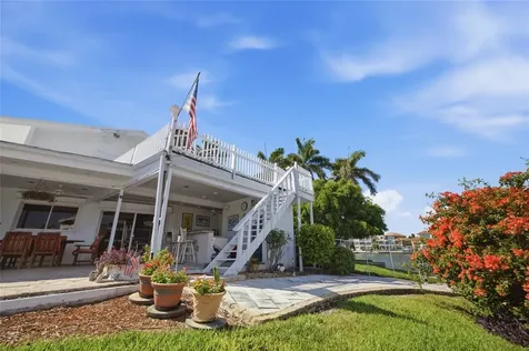 4912 58th Avenue S St Petersburg FL 33715
