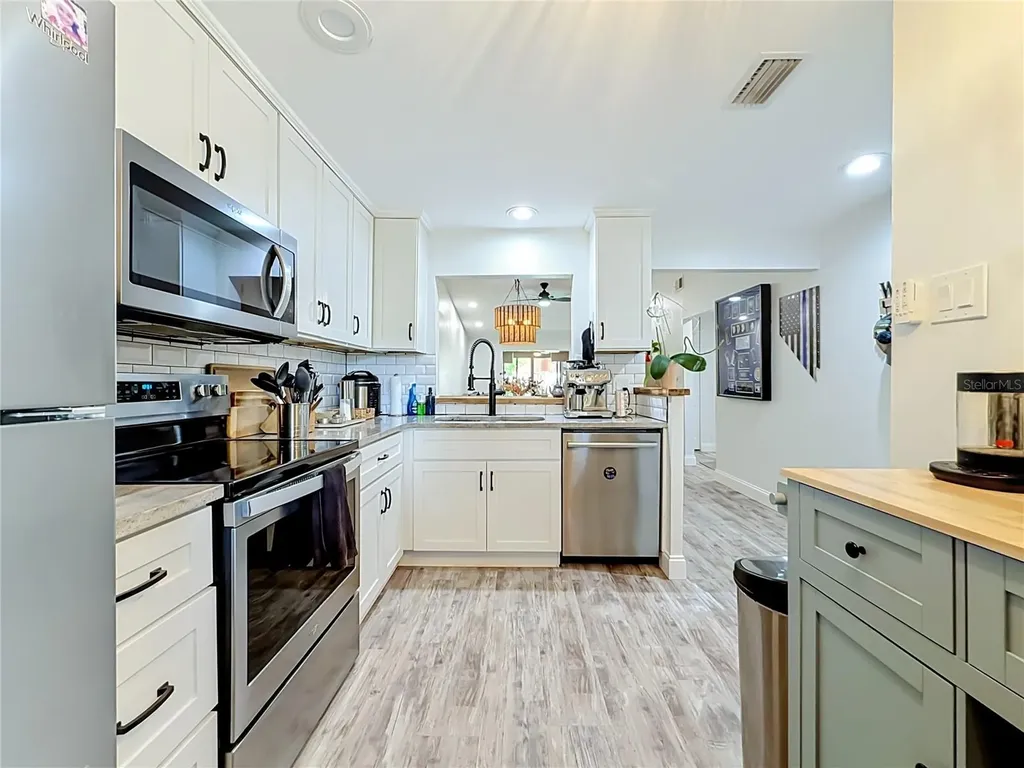1935 Peppermill Drive Clearwater FL 33763
