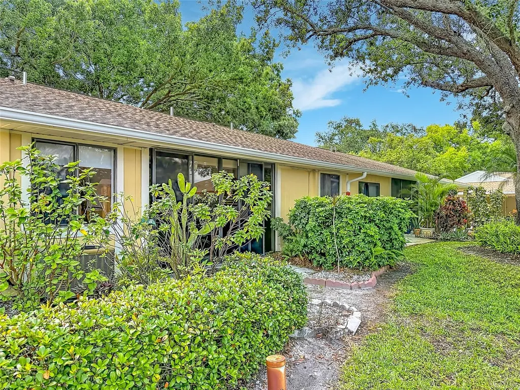 1935 Peppermill Drive Clearwater FL 33763