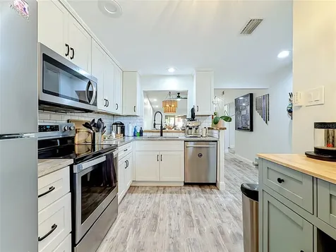 1935 Peppermill Drive Clearwater FL 33763
