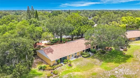1935 Peppermill Drive Clearwater FL 33763