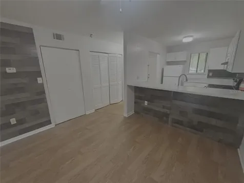 81 SE 16th Avenue Gainesville FL 32601