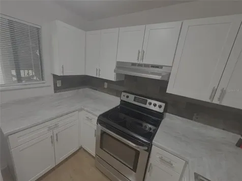 81 SE 16th Avenue Gainesville FL 32601