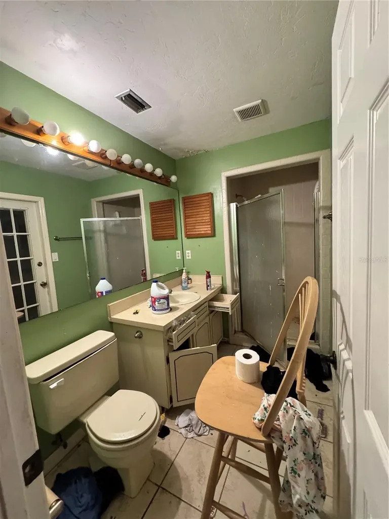 713 NW 95th Terrace Gainesville FL 32607