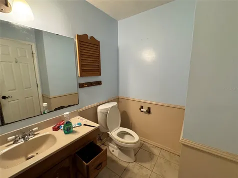 713 NW 95th Terrace Gainesville FL 32607