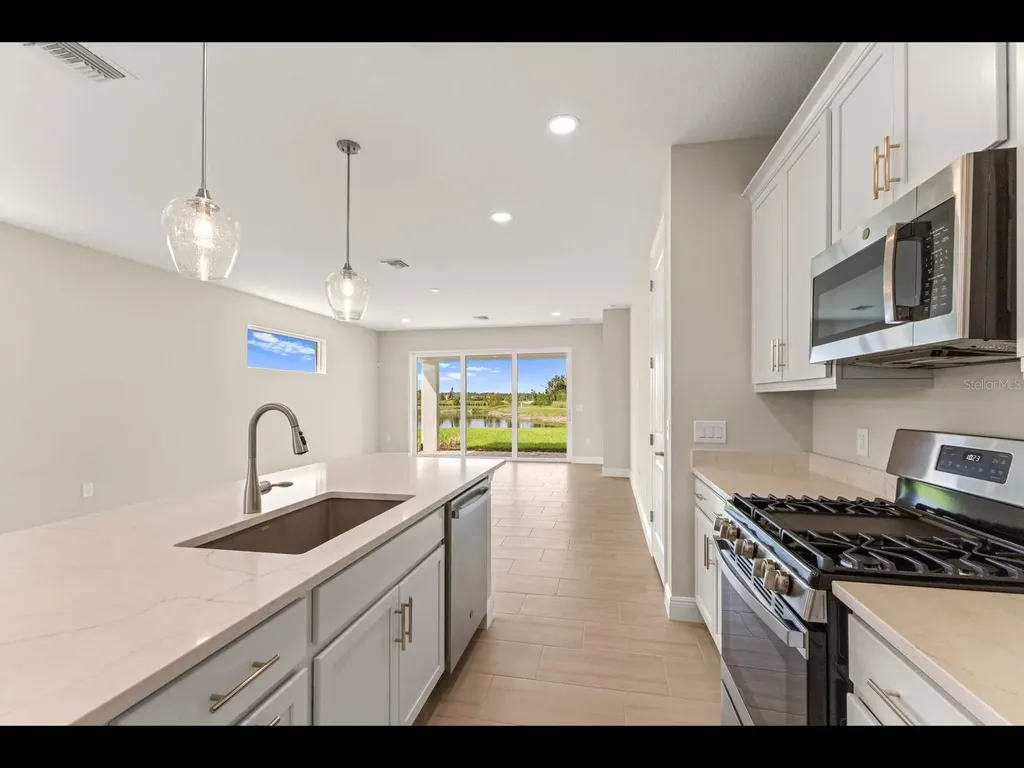 1099 Waterline Court Sarasota FL 34240