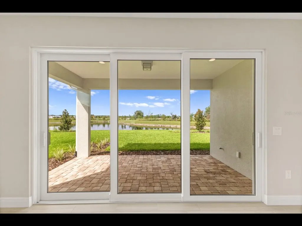 1099 Waterline Court Sarasota FL 34240