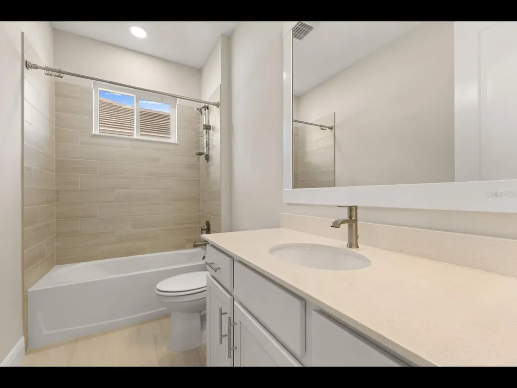 1099 Waterline Court Sarasota FL 34240