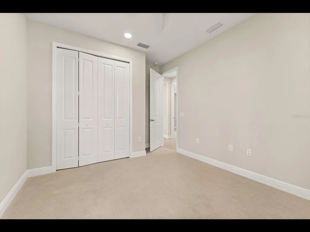 1099 Waterline Court Sarasota FL 34240