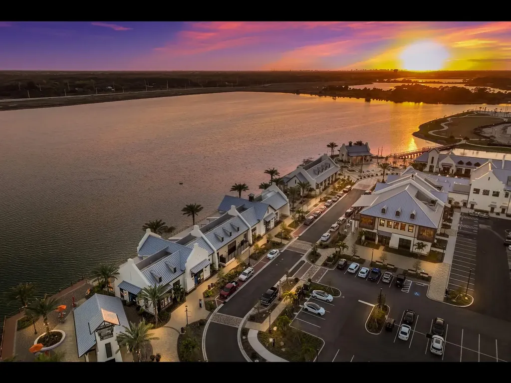 1099 Waterline Court Sarasota FL 34240