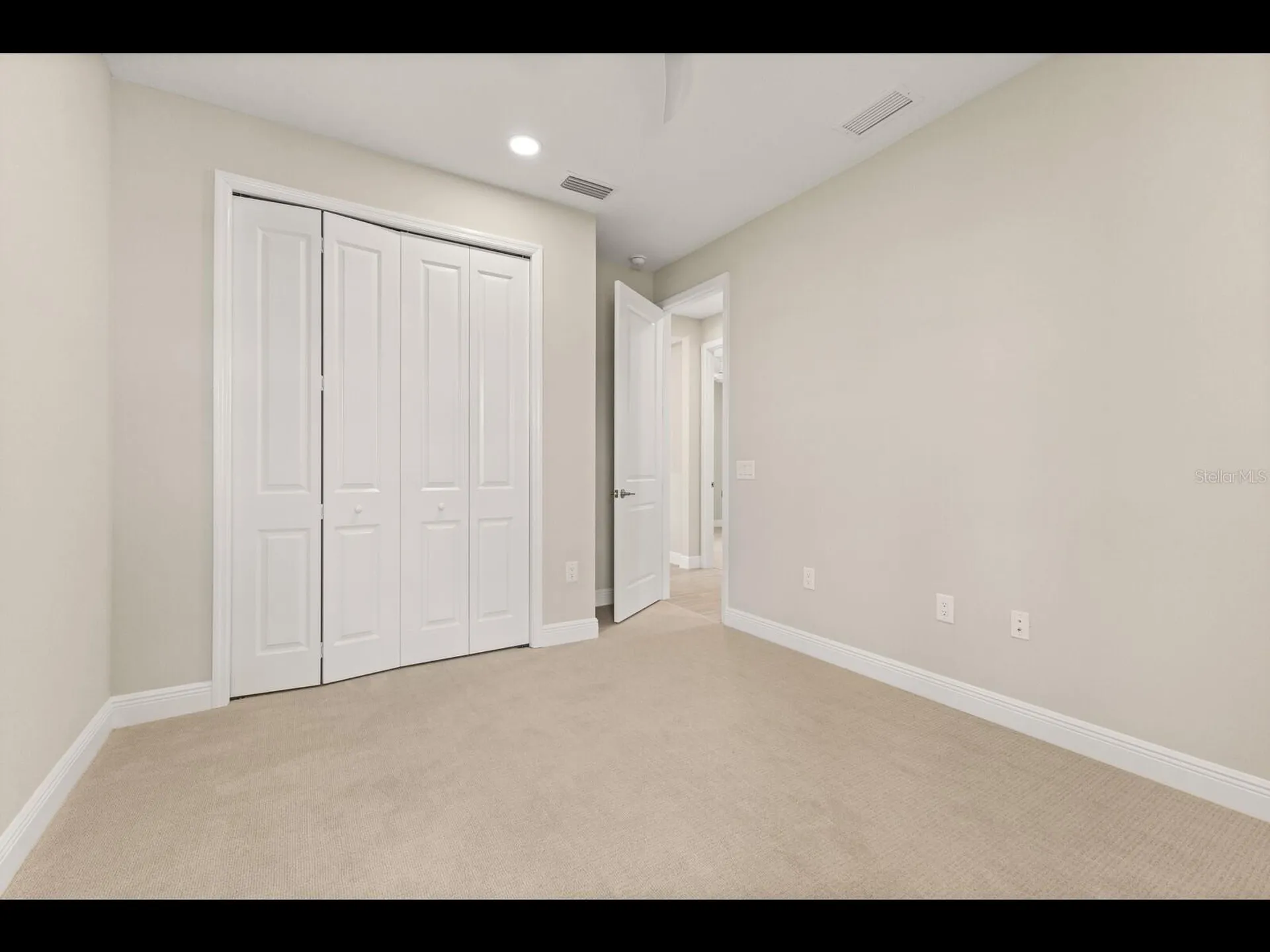 1099 Waterline Court Sarasota FL 34240