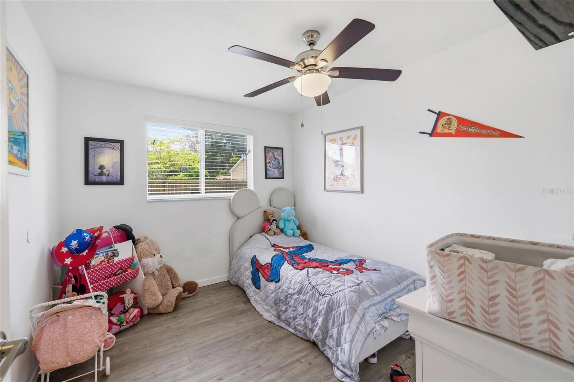 8952 Narcissus Avenue Seminole FL 33777