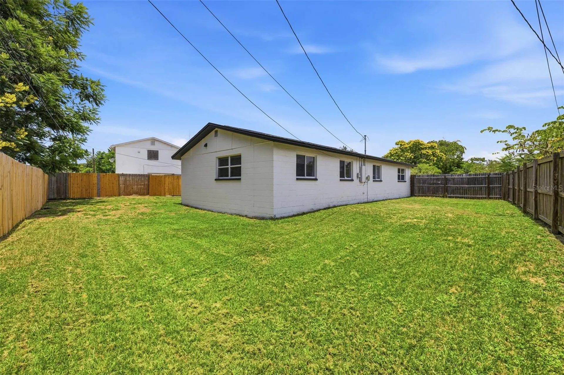 8952 Narcissus Avenue Seminole FL 33777