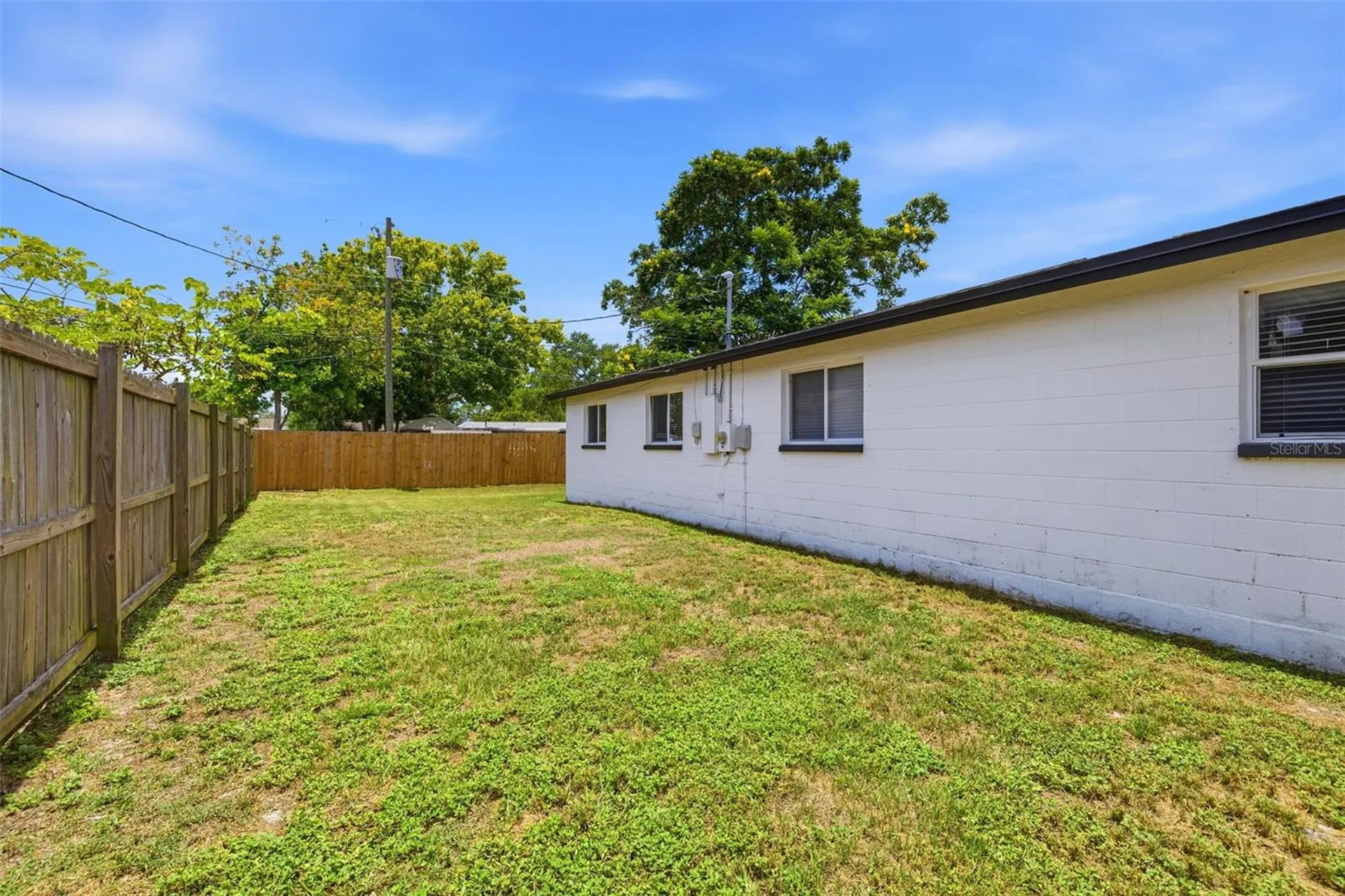 8952 Narcissus Avenue Seminole FL 33777