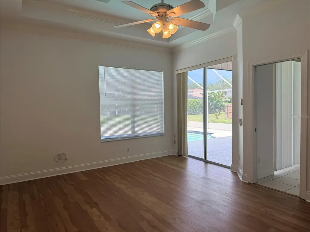 442 Knight Drive Tarpon Springs FL 34688
