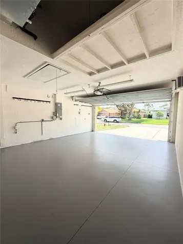 442 Knight Drive Tarpon Springs FL 34688