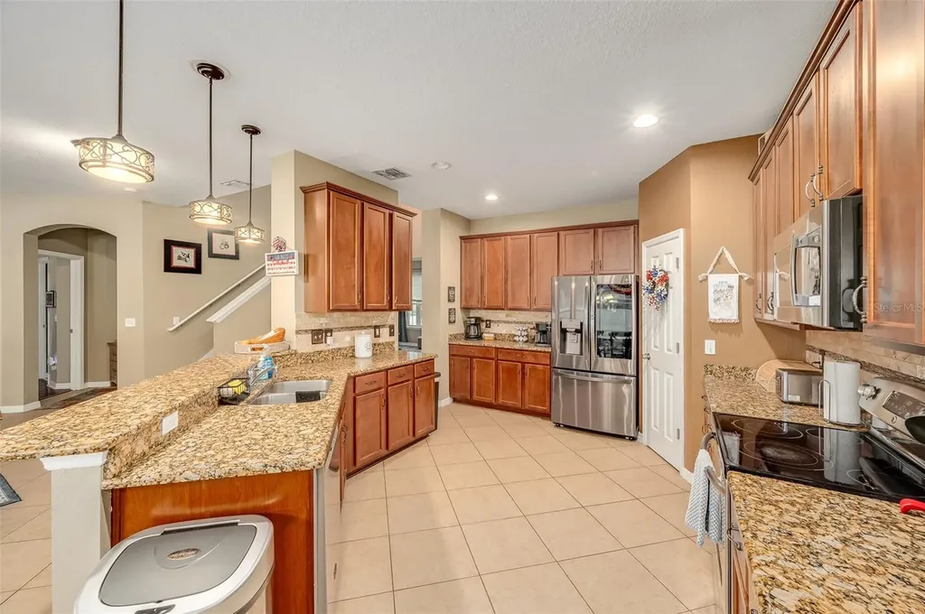 2711 Cypress Tree Trail St Cloud FL 34772