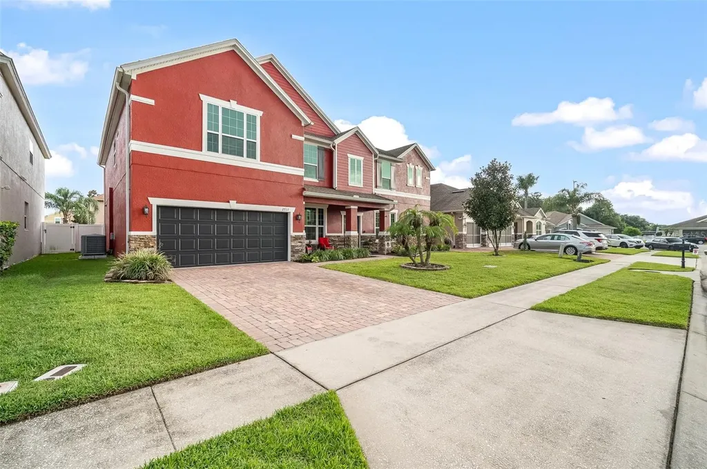 2711 Cypress Tree Trail St Cloud FL 34772
