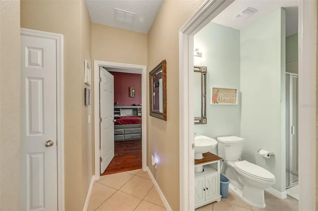 2711 Cypress Tree Trail St Cloud FL 34772