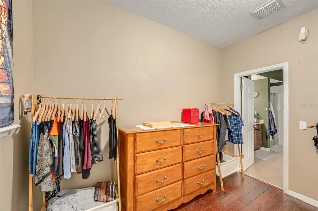 2711 Cypress Tree Trail St Cloud FL 34772
