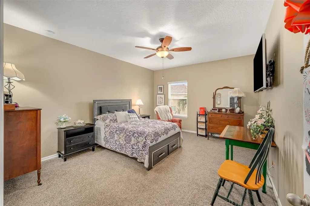 2711 Cypress Tree Trail St Cloud FL 34772