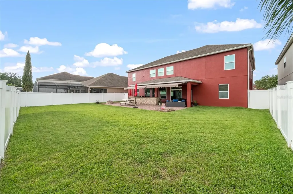 2711 Cypress Tree Trail St Cloud FL 34772