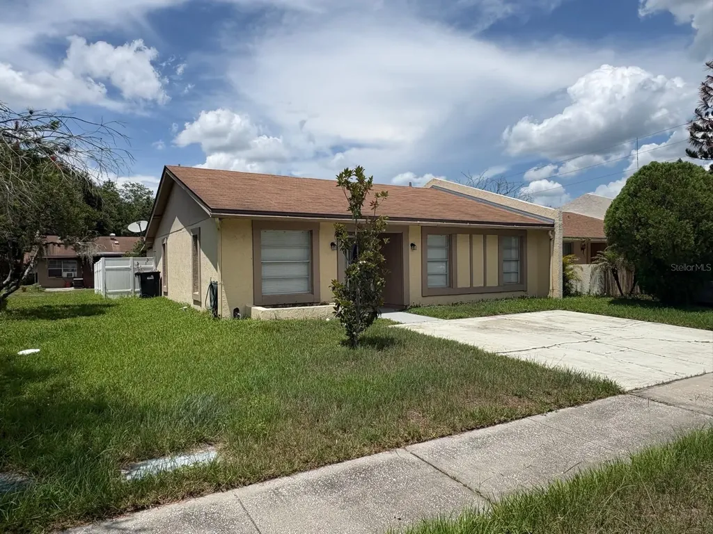 7923 Thrippence Lane Orlando FL 32822