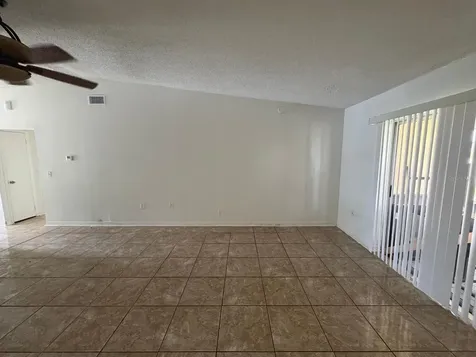7923 Thrippence Lane Orlando FL 32822