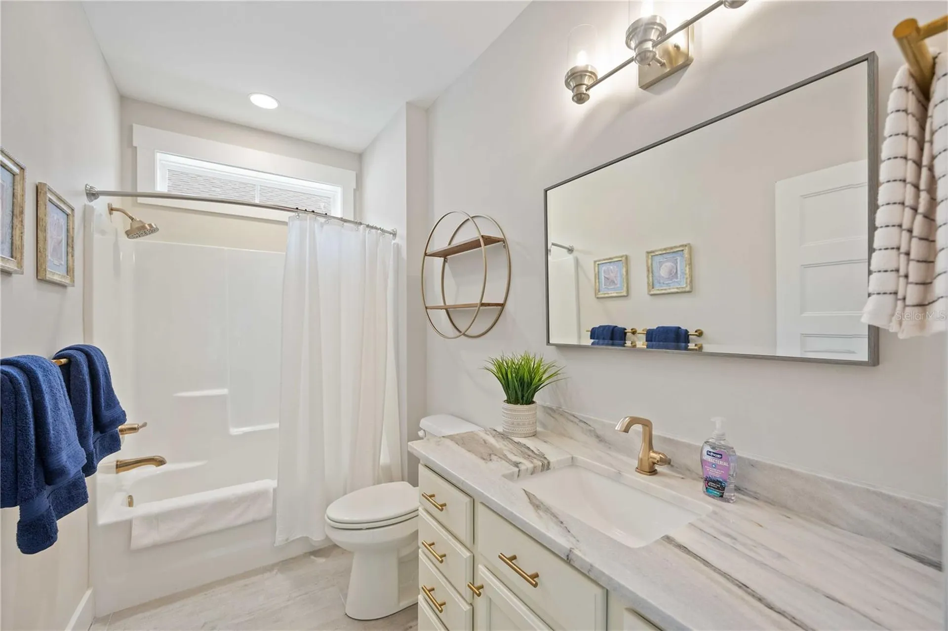 1623 8th Avenue W Bradenton FL 34205