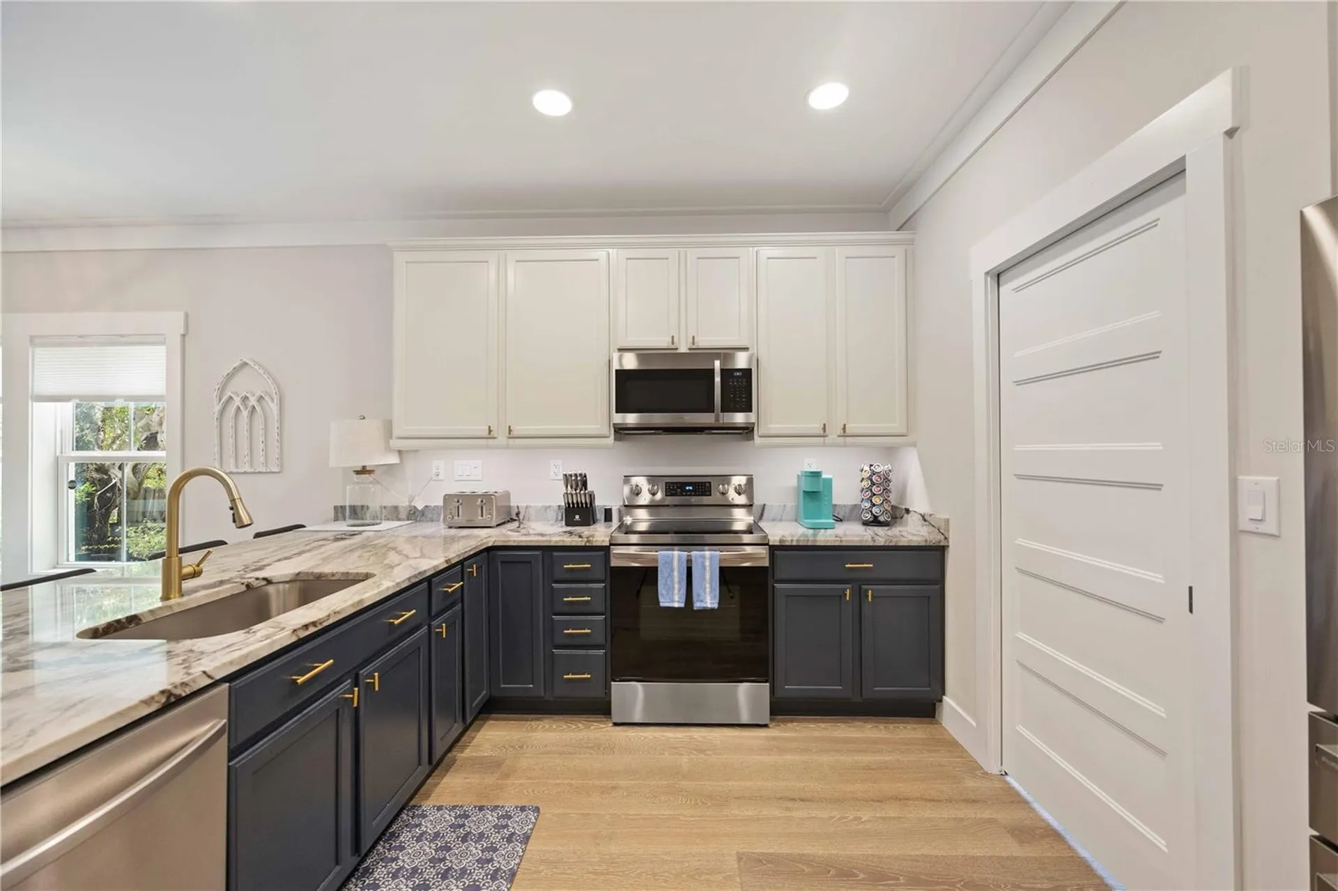1623 8th Avenue W Bradenton FL 34205