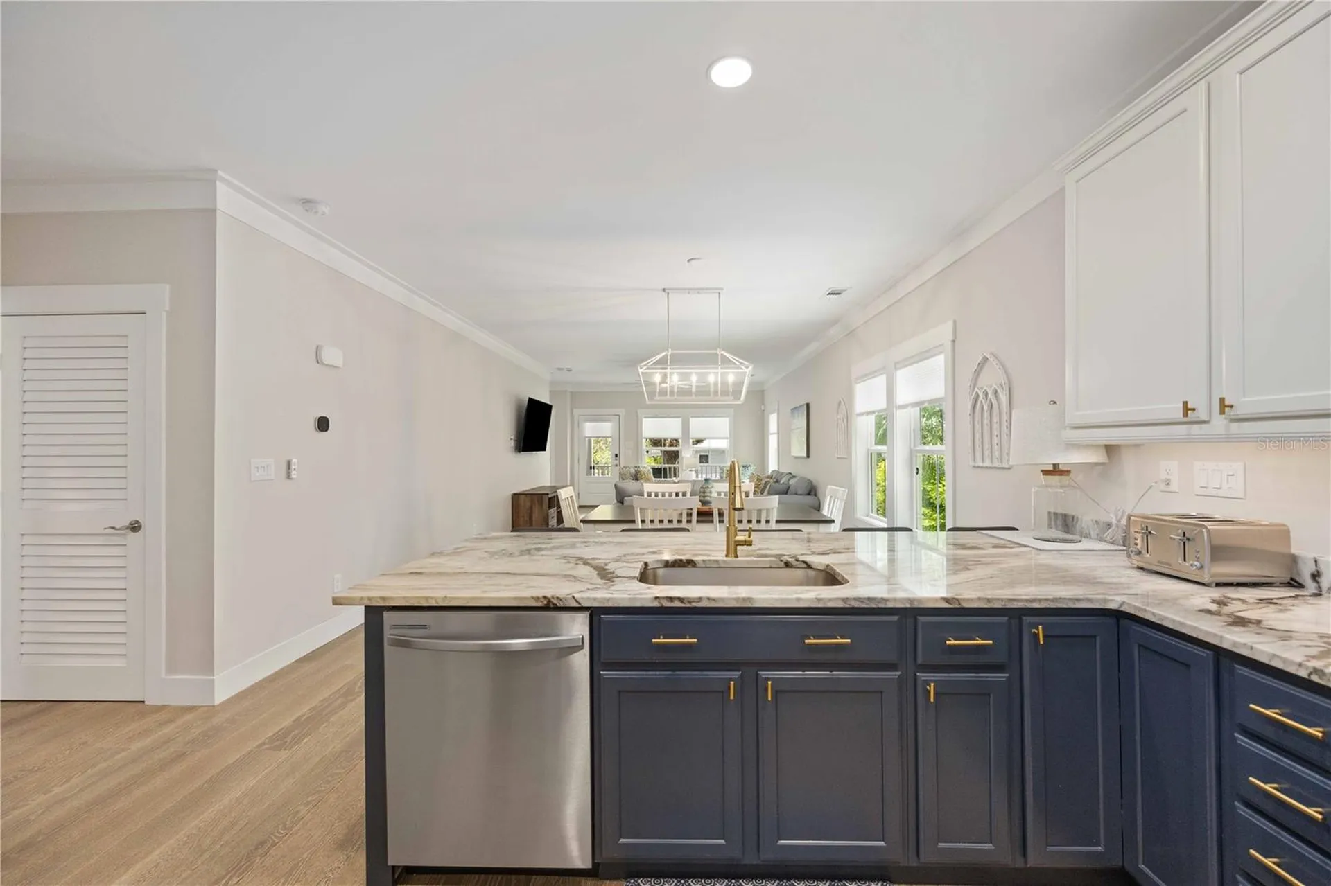 1623 8th Avenue W Bradenton FL 34205