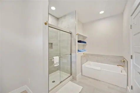 1623 8th Avenue W Bradenton FL 34205
