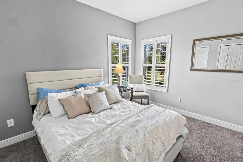 5805 Watercolor Drive Lithia FL 33547