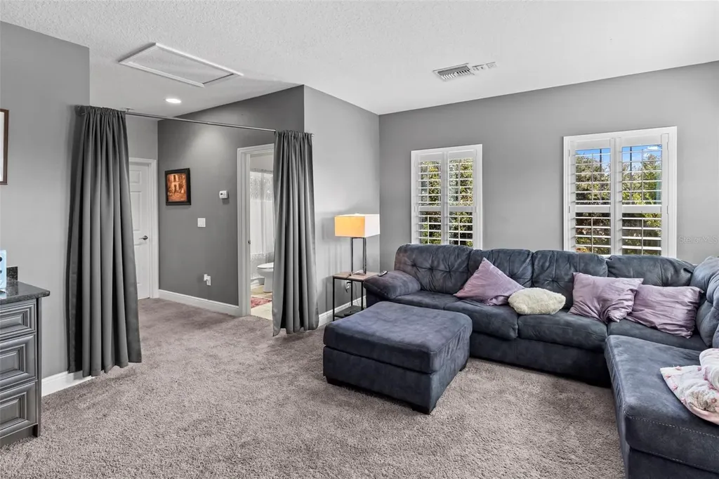 5805 Watercolor Drive Lithia FL 33547