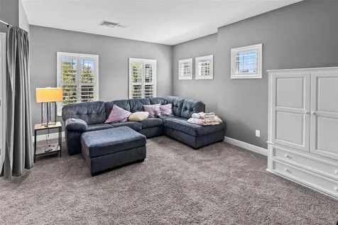 5805 Watercolor Drive Lithia FL 33547