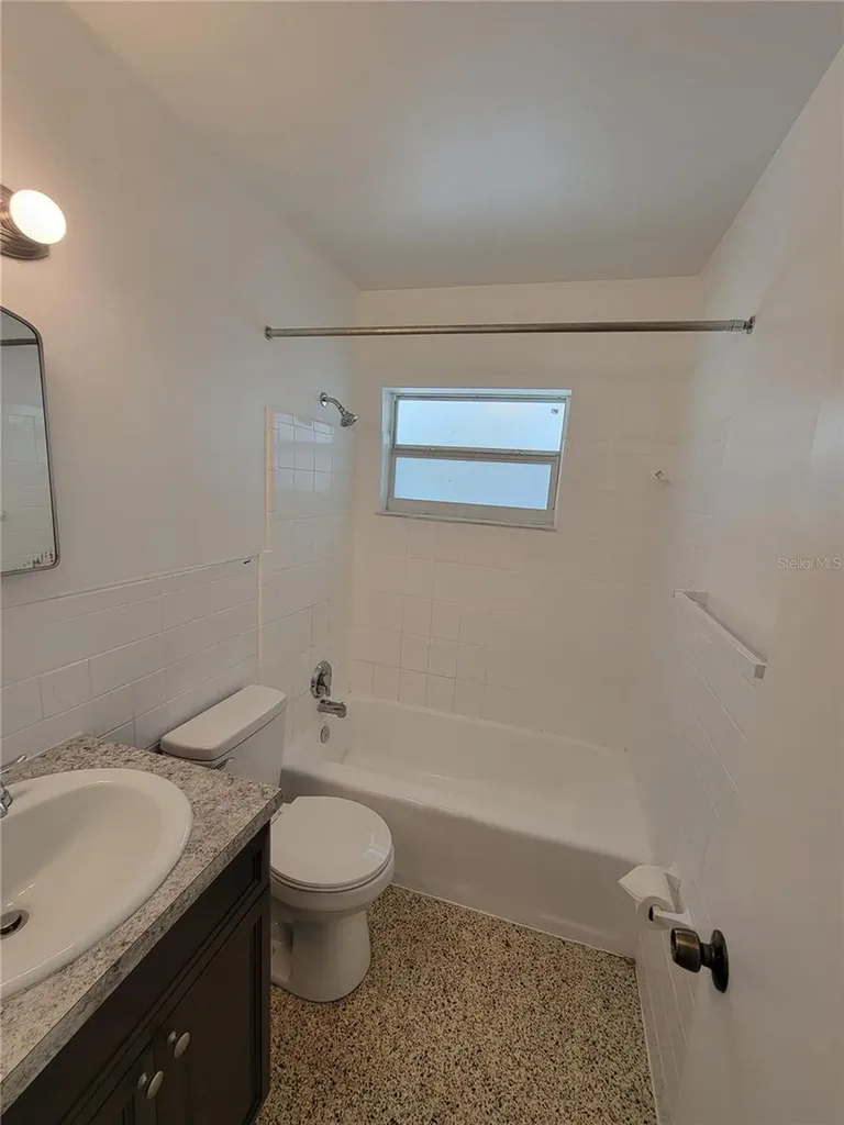 2103 Jobbins Drive Leesburg FL 34748