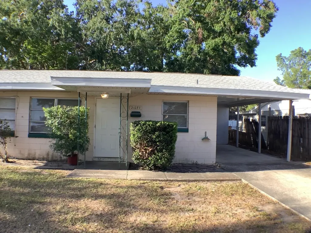 2103 Jobbins Drive Leesburg FL 34748