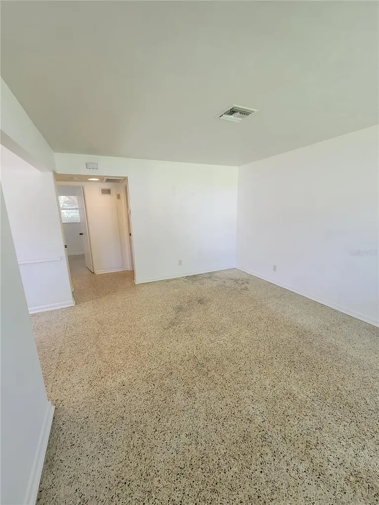 2103 Jobbins Drive Leesburg FL 34748
