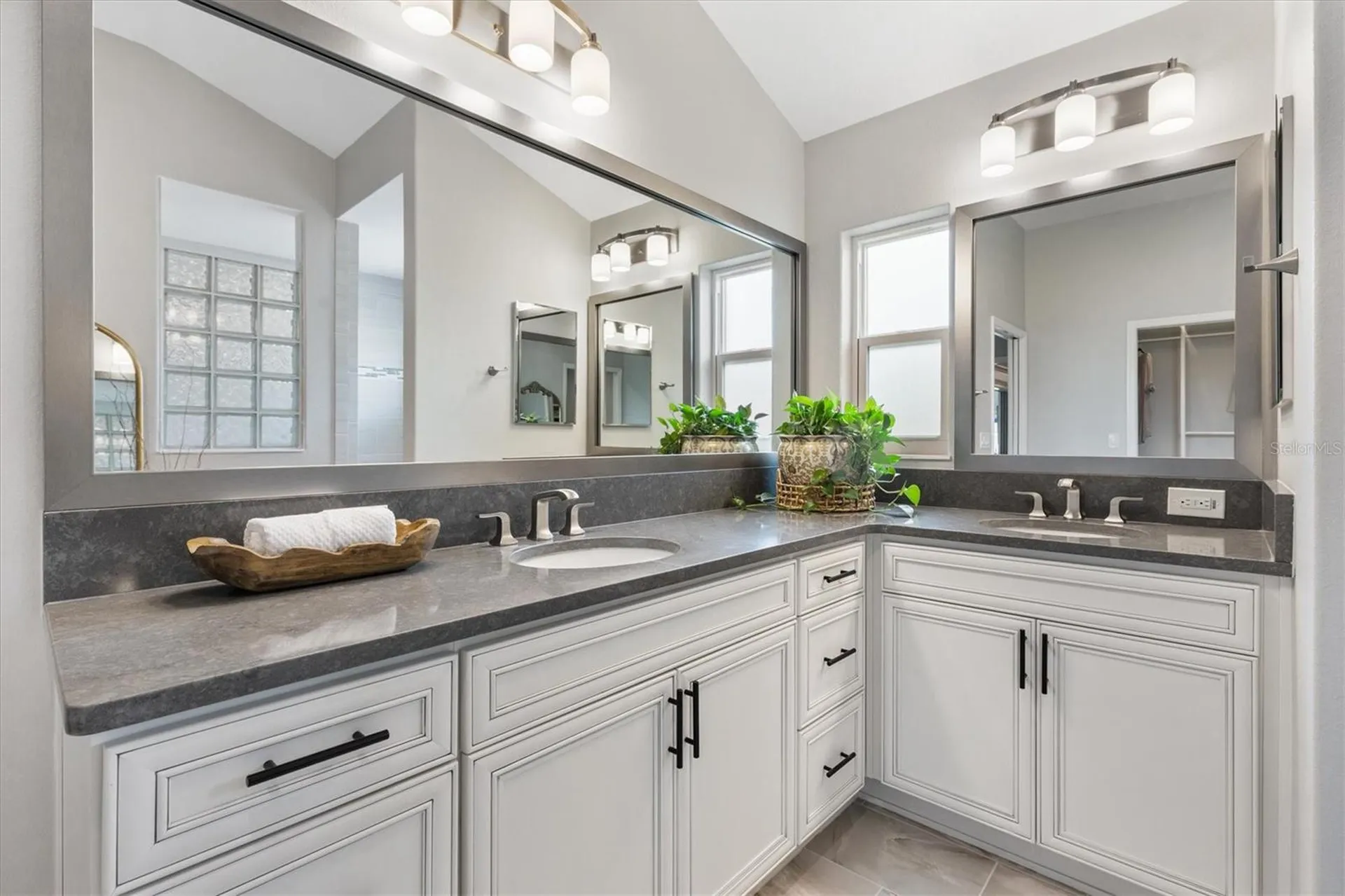 4160 Deskin Lane The Villages FL 32163