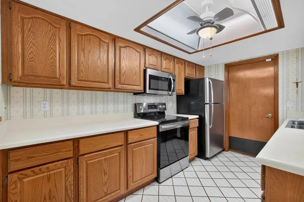 357 Castlewood Lane New Smyrna Beach FL 32168