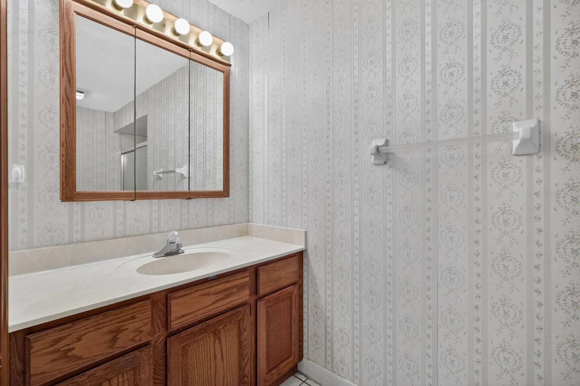 357 Castlewood Lane New Smyrna Beach FL 32168